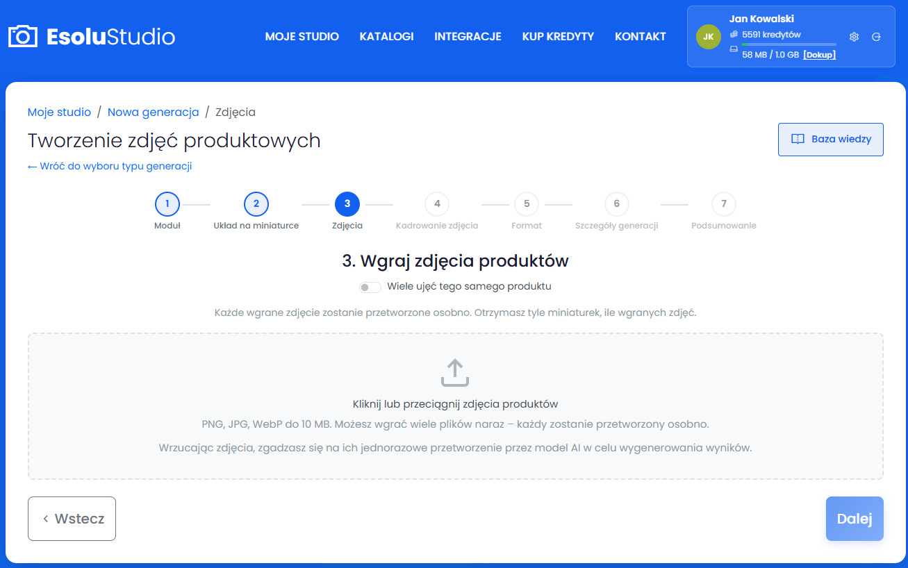 Wgraj zdjęcia z urządzenia lub wybierz zdjęcia produktów z katalogu 